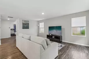1133 Westlake Dr, Cary, IL 60013 - Photo 8