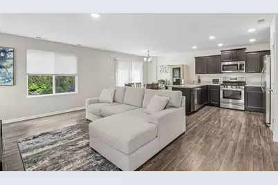 1133 Westlake Drive, Cary, IL 60013 - Photo 6