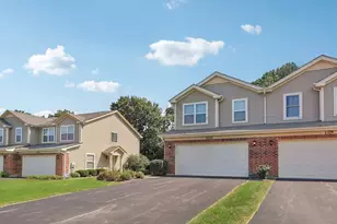 1133 Westlake Dr, Cary, IL 60013 - Photo 2