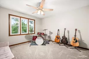 1196 Hobson Mill Dr, Naperville, IL 60540 - Photo 28