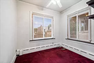 6520 N Fairfield Ave, Chicago, IL 60645 - Photo 14