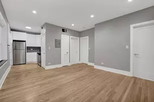 6403 N Wayne Ave, Chicago, IL 60626 - Photo 2