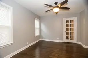 8500 S Prairie Ave, Chicago, IL 60619 - Photo 8