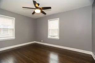 8500 S Prairie Ave, Chicago, IL 60619 - Photo 16