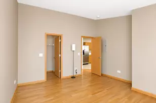1623 Silverstone Dr, Carpentersville, IL 60110 - Photo 18