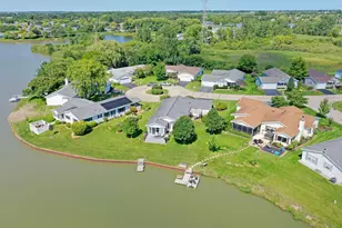 15 Saratoga Ct, Grayslake, IL 60030 - Photo 64