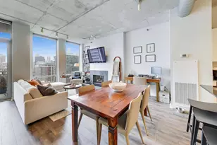 720 N Larrabee St, Chicago, IL 60654 - Photo 6