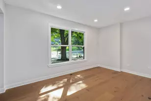 28W600 Indian Knoll Rd, West Chicago, IL 60185 - Photo 20