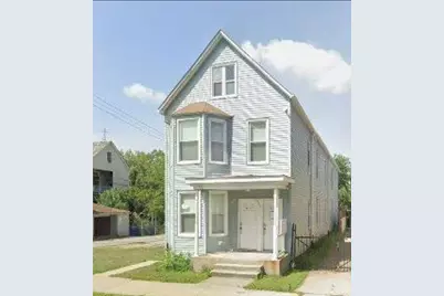 8640 S Escanaba Avenue, Chicago, IL 60617 - Photo 1