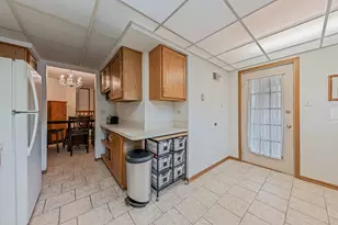 6419 Oak Forest Ave, Tinley Park, IL 60477 - Photo 4