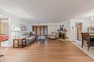 6419 Oak Forest Ave, Tinley Park, IL 60477 - Photo 2