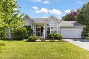 710 Cornell Dr, Oswego, IL 60543 - Photo 2