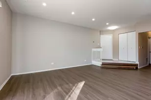 1505 Mercury Dr, Schaumburg, IL 60193 - Photo 4
