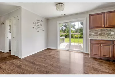 16243 Clifton Park Avenue, Markham, IL 60428 - Photo 6