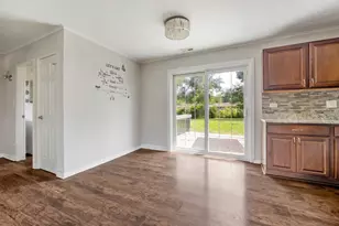 16243 Clifton Park Ave, Markham, IL 60428 - Photo 6