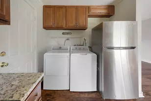 16243 Clifton Park Ave, Markham, IL 60428 - Photo 10