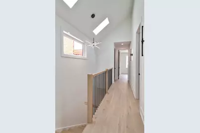2120 N Keeler Avenue, Chicago, IL 60639 - Photo 12