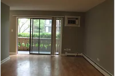 17 Parkside Court #3, Vernon Hills, IL 60061 - Photo 6