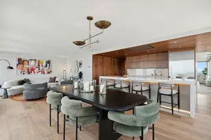 111 E Chestnut St, Chicago, IL 60611 - Photo 16