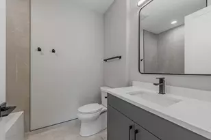 6519 W Addison St, Chicago, IL 60634 - Photo 18