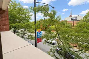 437 W North Ave, Chicago, IL 60610 - Photo 18