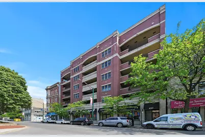 437 W North Avenue #202, Chicago, IL 60610 - Photo 1