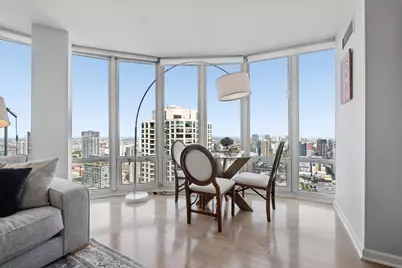 345 N Lasalle Street #4601, Chicago, IL 60654 - Photo 4