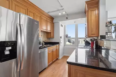 345 N Lasalle Street #4601, Chicago, IL 60654 - Photo 6