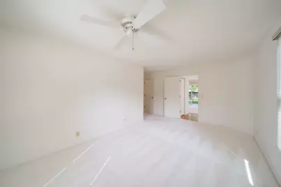 2 Willow Parkway, Buffalo Grove, IL 60089 - Photo 18