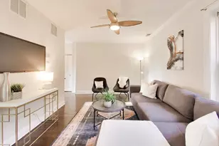 3406 N Bell Ave, Chicago, IL 60618 - Photo 4