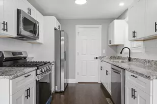 8437 S King Dr, Chicago, IL 60619 - Photo 18