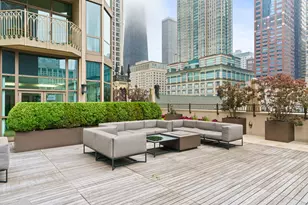 21 E Huron St, Chicago, IL 60611 - Photo 30