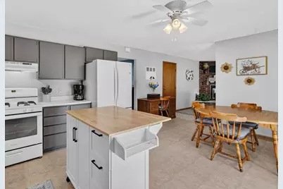 1205 E 2nd Street, Coal City, IL 60416 - Photo 12