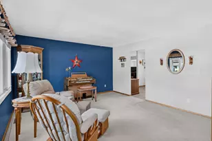 1205 E 2nd St, Coal City, IL 60416 - Photo 8