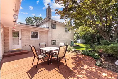 250 Shannon Court, Des Plaines, IL 60016 - Photo 20
