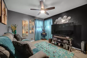 351 E 146th St, Harvey, IL 60426 - Photo 10