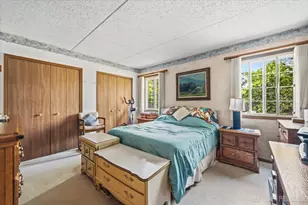 457 Valley Dr, Naperville, IL 60563 - Photo 10