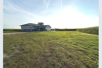 909 Harmon Road, Harmon, IL 61042 - Photo 6