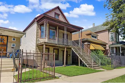 8534 S Muskegon Avenue, Chicago, IL 60617 - Photo 2