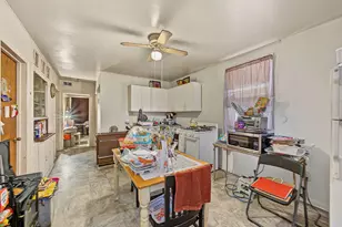 8534 S Muskegon Ave, Chicago, IL 60617 - Photo 26