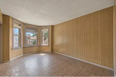 8534 S Muskegon Avenue, Chicago, IL 60617 - Photo 6
