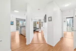 [Address not provided], Chicago, IL 60601 - Photo 4
