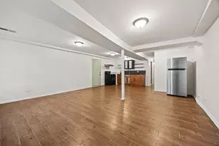 1527 W 18th Pl, Chicago, IL 60608 - Photo 26