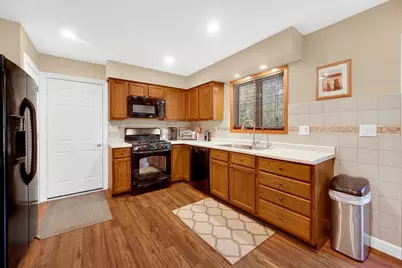 112 Cass Street, Spring Grove, IL 60081 - Photo 8