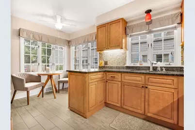 1130 Duncan Avenue, Elgin, IL 60120 - Photo 8