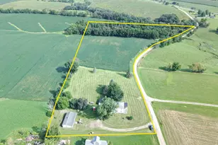 3114 S Rush Creek Rd, Stockton, IL 61085 - Photo 4