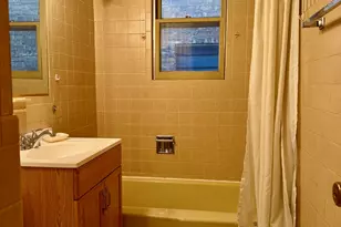 3336 N Karlov Ave, Chicago, IL 60641 - Photo 8