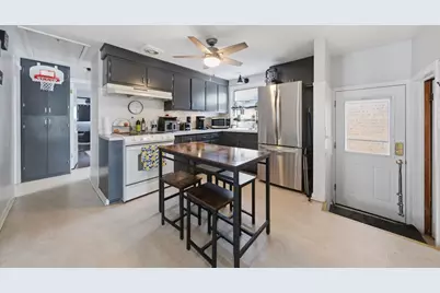 5231 S Meade Avenue, Chicago, IL 60638 - Photo 2