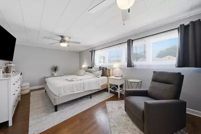 5231 S Meade Avenue, Chicago, IL 60638 - Photo 10