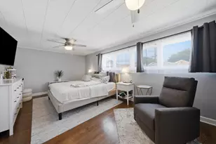 5231 S Meade Ave, Chicago, IL 60638 - Photo 10
